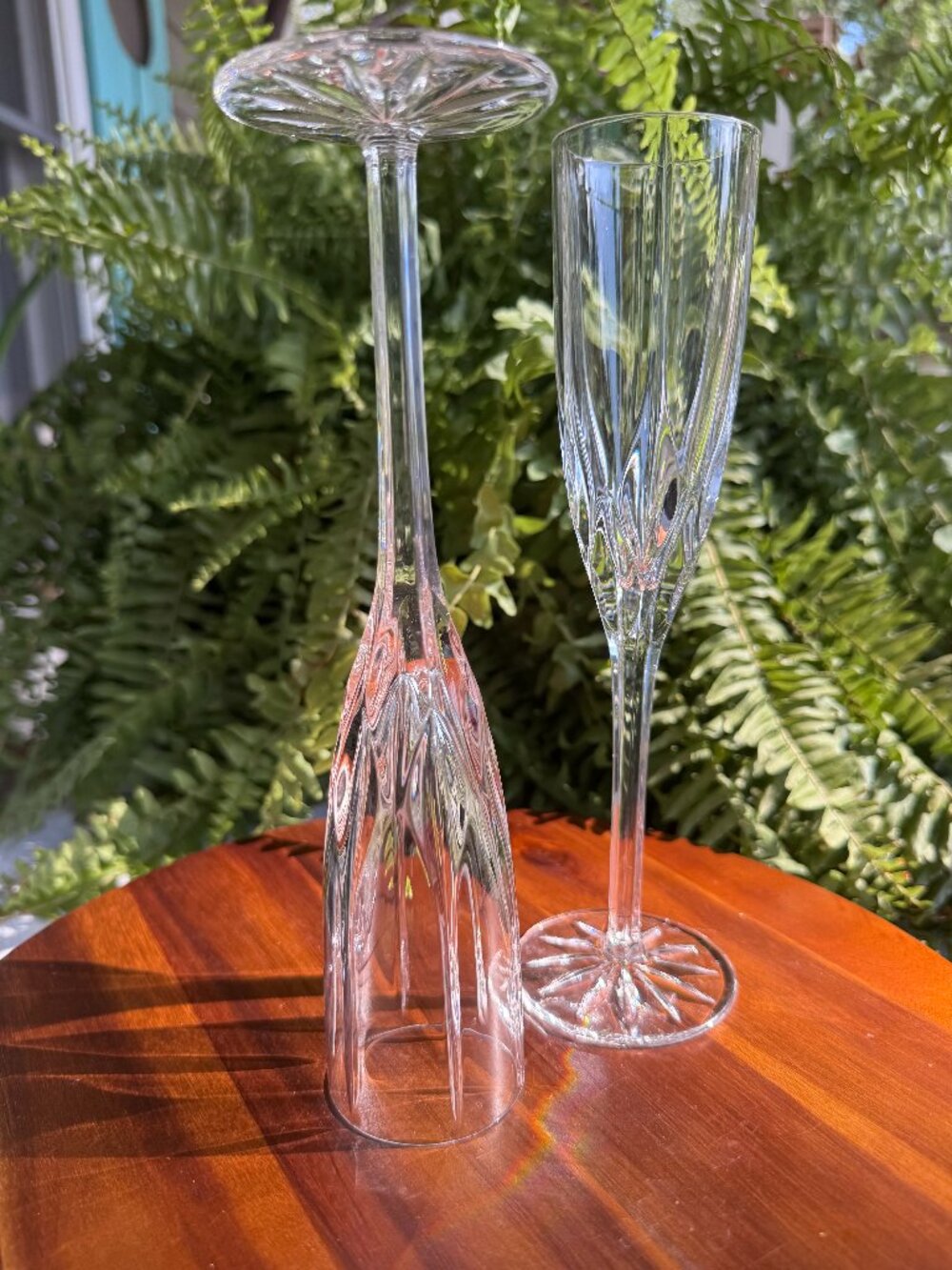 Set of 2 Vintage Mikasa Apollo Crystal Champagne Flutes/ Toasting Glasses